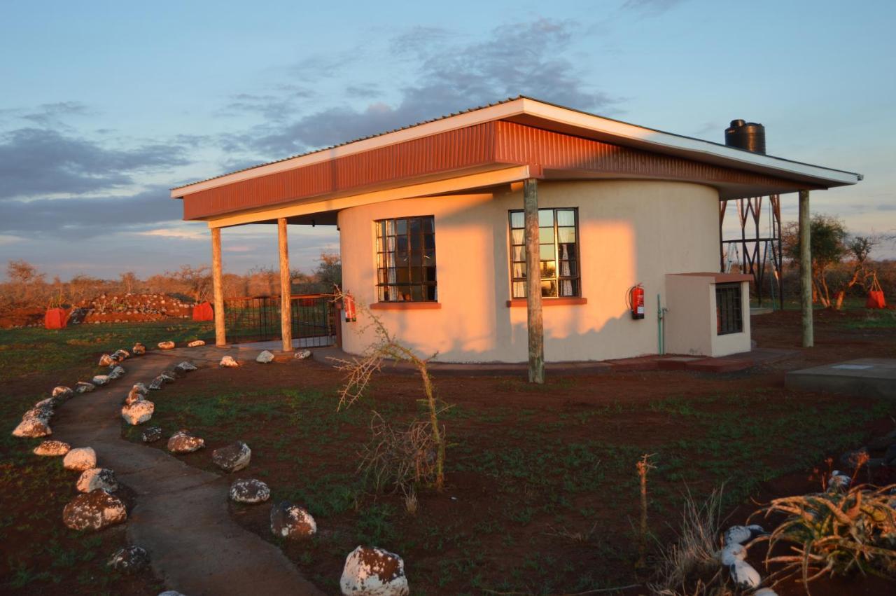 Wild Amboseli Ndovu Cottage. Eksteriør billede